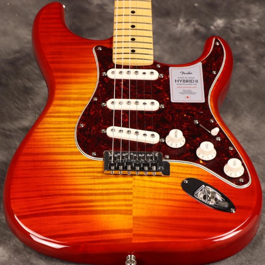 Fender 2024 Collection MIJ Hybrid II Stratocaster Flame Sunset