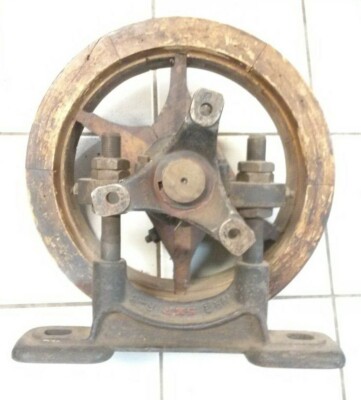 18'' Wood Flat Belt Split Wood Pulley Wheel Babbit Bearing, Stand Pick Up Only