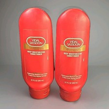 2- Vidal Sassoon Treatments Deep Moisturizing Conditioner, 6.7 Fl Oz