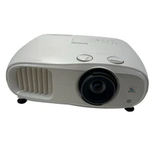 Epson Home Cinema 3200 4K LCD Projector (V11H961020) - White *LAMP HOURS 4676*