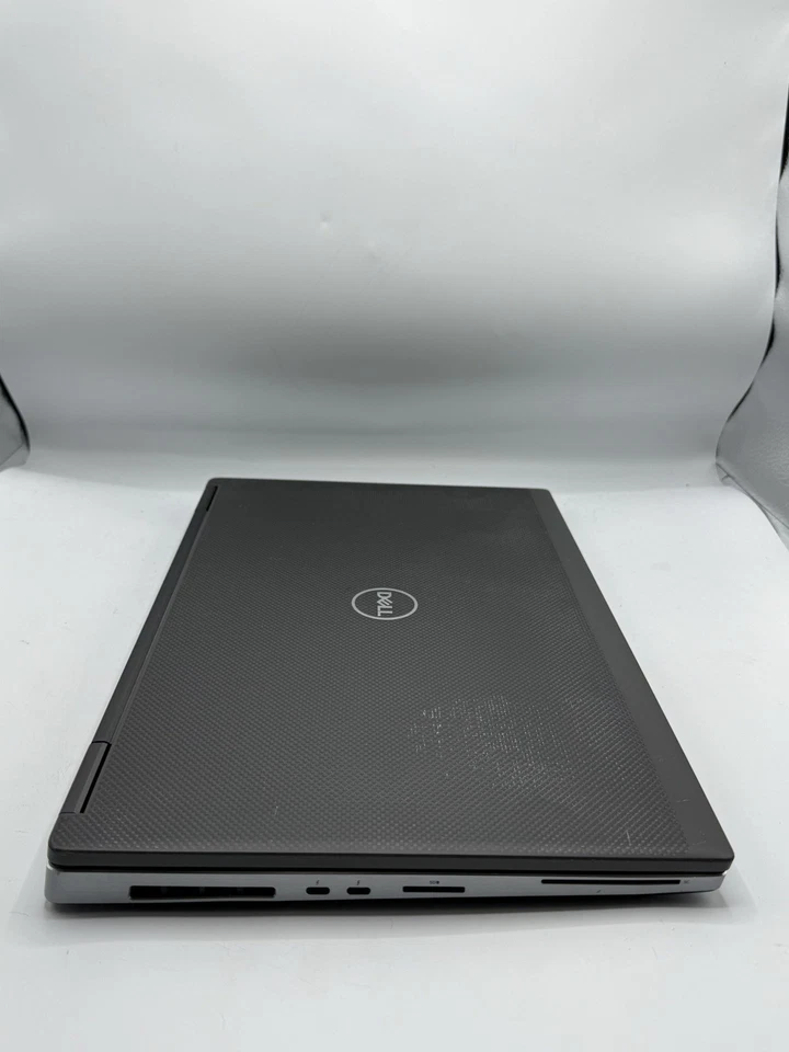 "DELL Precision 7740 17,3"" FHD Intel Xeon E-2286M RTX 5000 leer" Foto 4 de 4