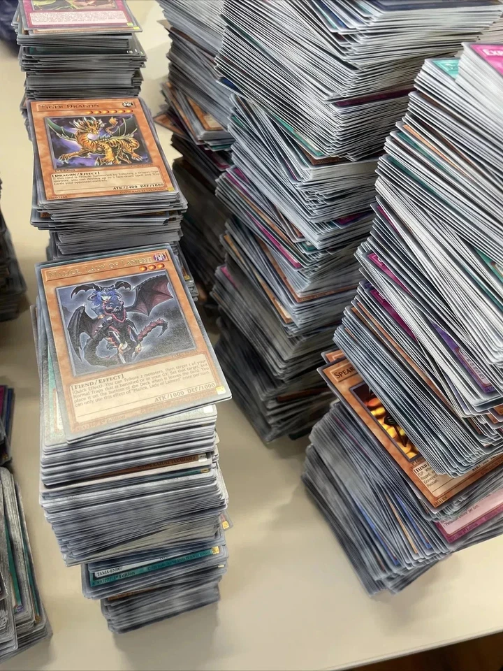Yu-Gi-Oh! Karten Paket Lot 1000 Karten mit Holos Top Zustand Blitzversand - Bild 4 von 4