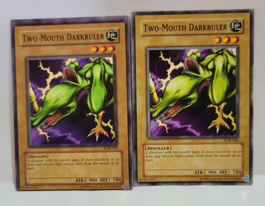 YUGIOH TWO MOUTH DARKRULER X2 OFF CENTER MISPRINT ERROR YUGIOH TWO MOUTH DARKRULER X2 OFF CENTER MISPRINT ERROR