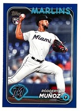 2024 Topps Update Series - Royal Blue US322 Roddery Munoz RC Color Match!