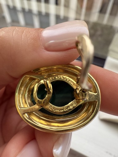 VINTAGE TIFFANY & CO. PALOMA PICASSO 18K Yellow Gold & Malachite Earrings - Picture 8 of 9