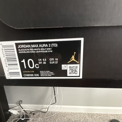 Jordan Max Aura 2 Youth Baseball Cleats Black White Gold US Size 10c