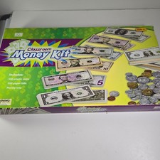 EAI Education Money Kit 500 Plastic Coins 500 Paper Bills Money Tray Grades K 