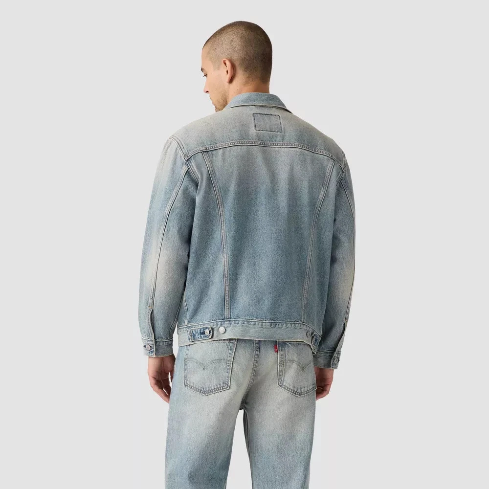 Levi Men Wherever You Are Relaxed Fit Trucker Jacket - Medium Wash
Opens in a new window or tab