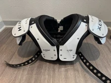 Xenith Football Pads Element Skill w/ Backplate - LARGE - EXCELLENT CONDITION