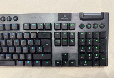 Logitech G915 Lightspeed Gaming-Tastatur, QWERTZ, Deutsch + OVP