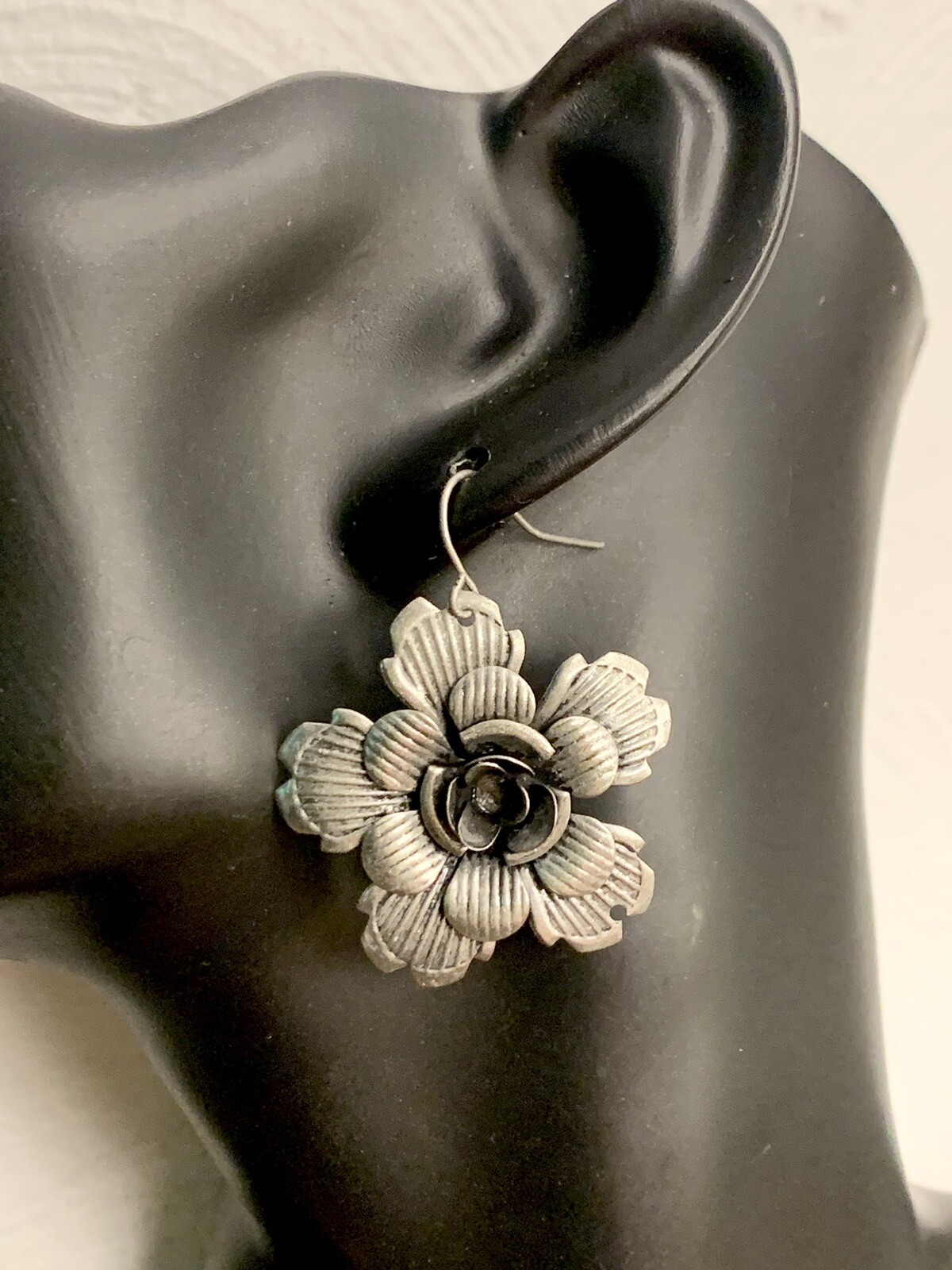 Light Silver Tone Large Flower Dangle Earrings - image 1