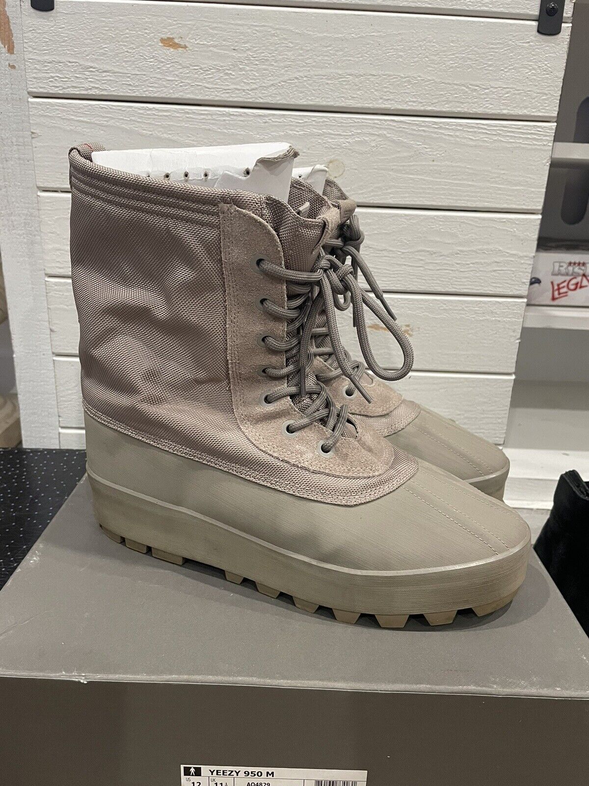 Adidas Yeezy 950 Moonrock Size 12