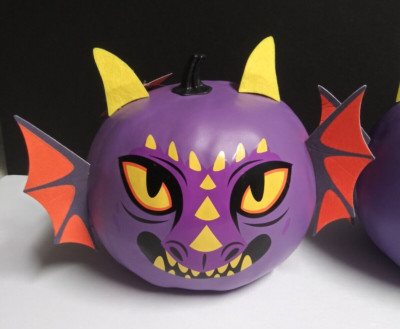 Hyde and Eek! Target Halloween 2021 Purple Dragon Pumpkin Decor 7''h NEW