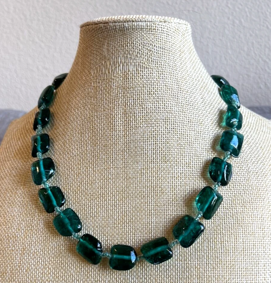 Square stone best sale necklace