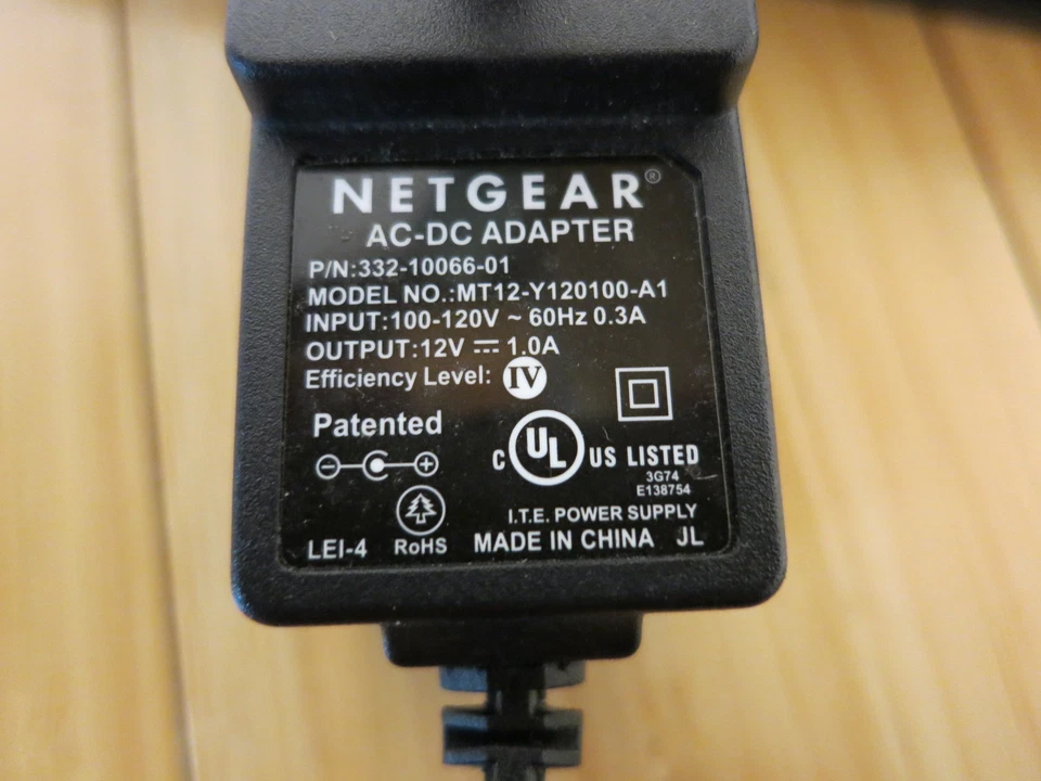 Netgear N450 450 Mbps 4-Port 10/100 Wireless N Router (WNR2500-100NAS) - Image 3 of 4