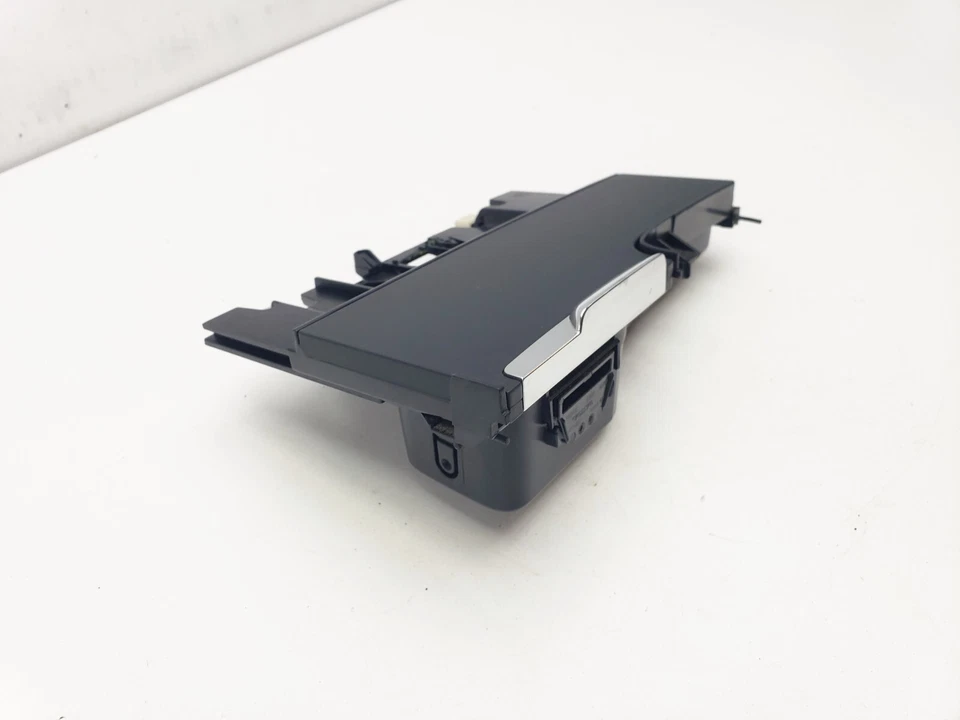 CENICERO VOLVO V60 COMPARTIMENTO DE ALMACENAMIENTO 2018 313891085 Foto 4 de 4