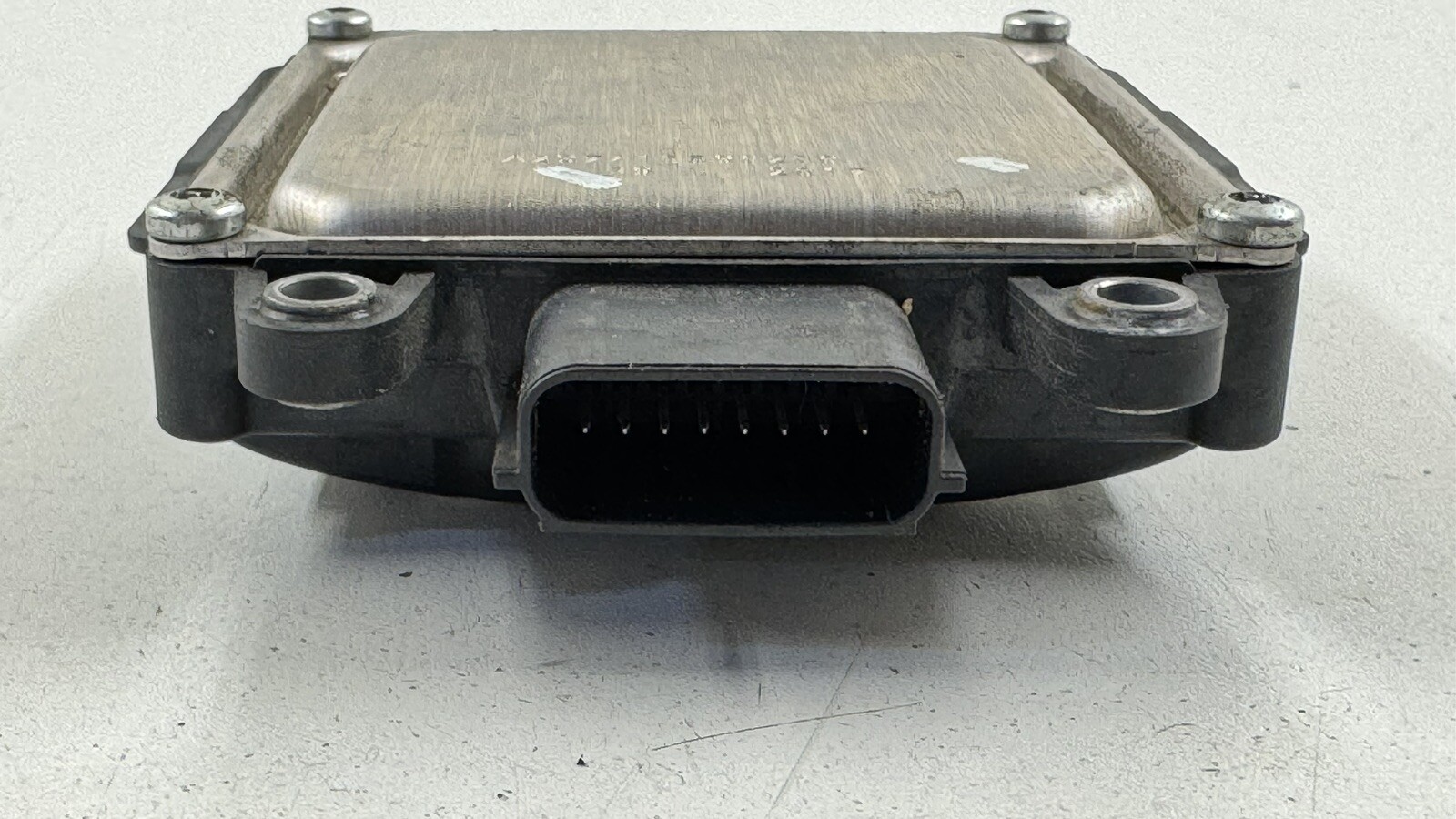 17-22 MASERATI GHIBLI REAR BLIND SPOT SENSOR RADAR MONITOR MODULE 670101840 OEM
