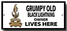 GRUMPY OLD VINCENT BLACK LIGHTNING BESITZER WOHNT HIER EMAILLIERTES METALLSCHILD.