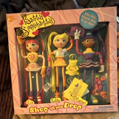Betty Spaghetty Shop 'til You Drop 9in Doll Playset Betty Hannah Zoe 3pc