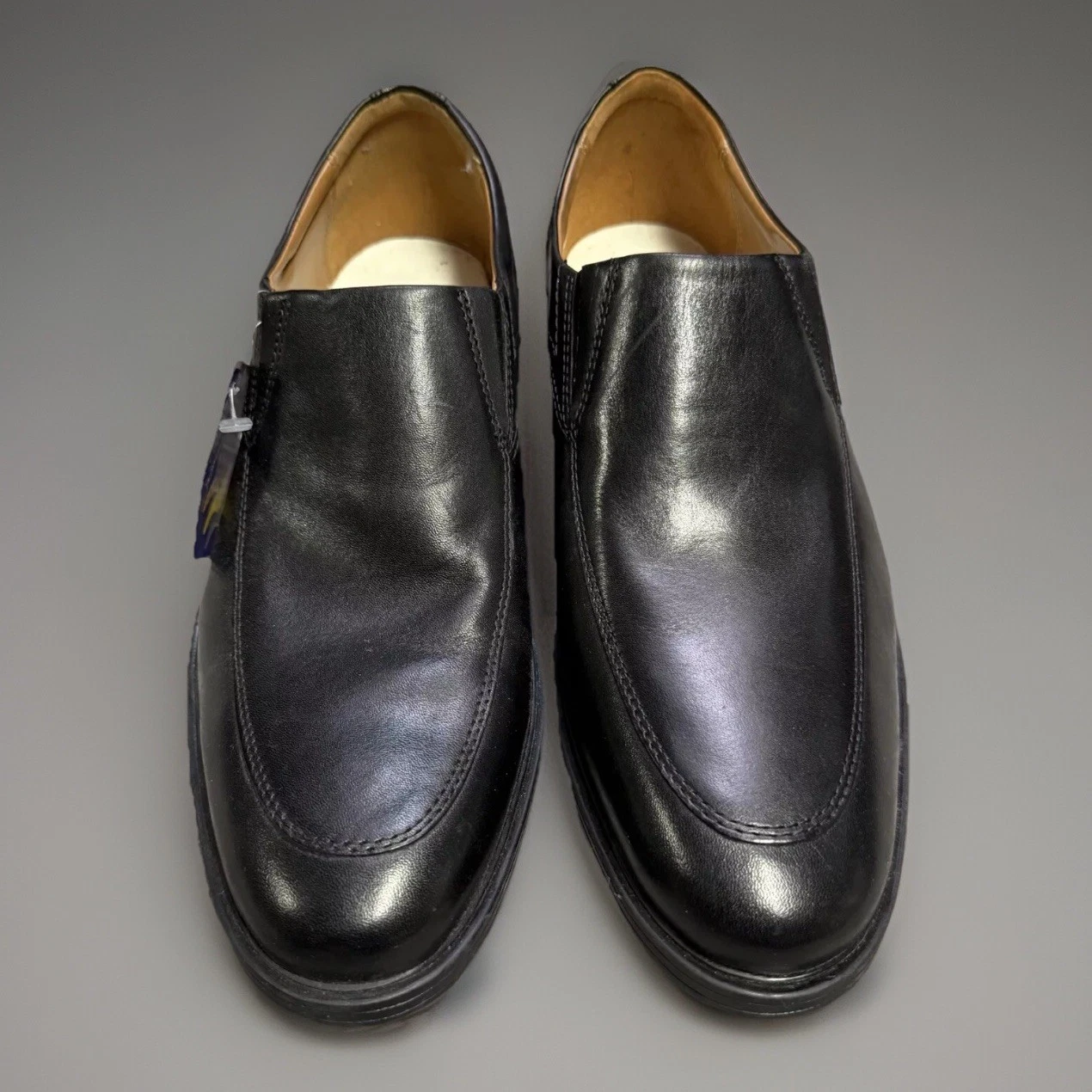 Mocassini slip on Clarks Whiddon Step da uomo taglia 7 5 W in pelle nera 52916