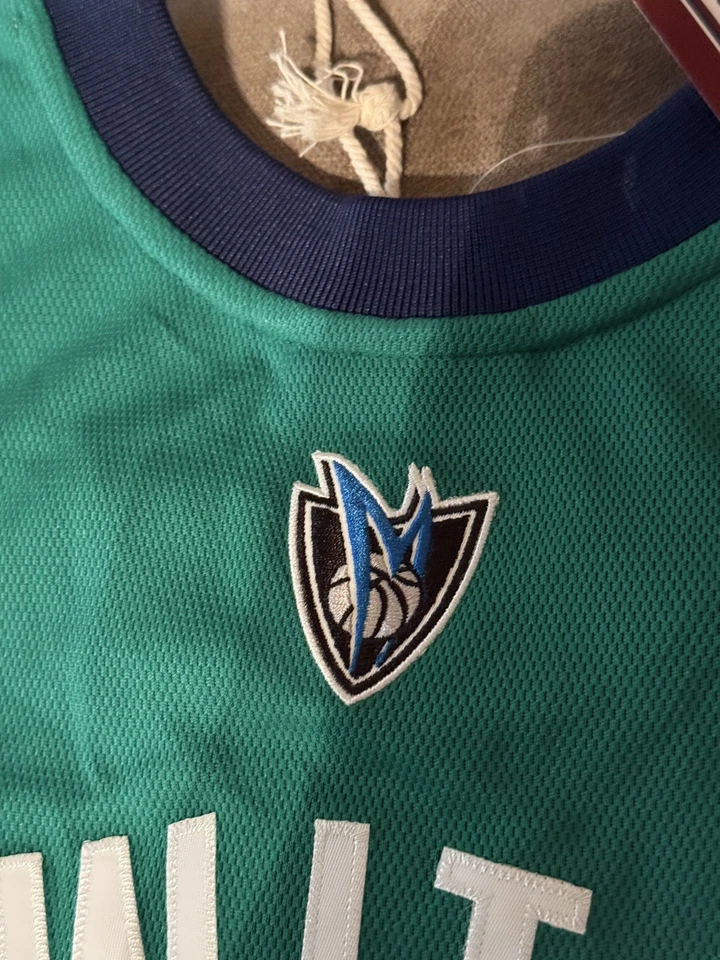 Camiseta Dirk Nowitzki Dallas Mavericks Mitchell Ness 2004-05 autêntica tamanho 48 XL - Imagem 3 de 4
