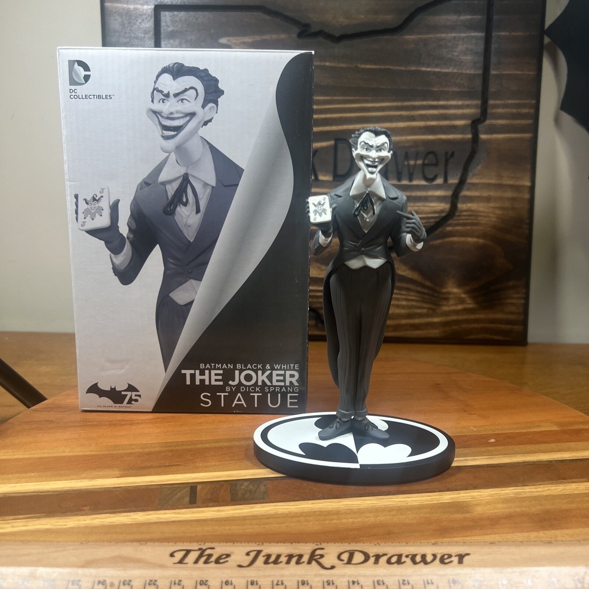 DC Collectibles Batman Black & White Statue The Joker 7” Limited