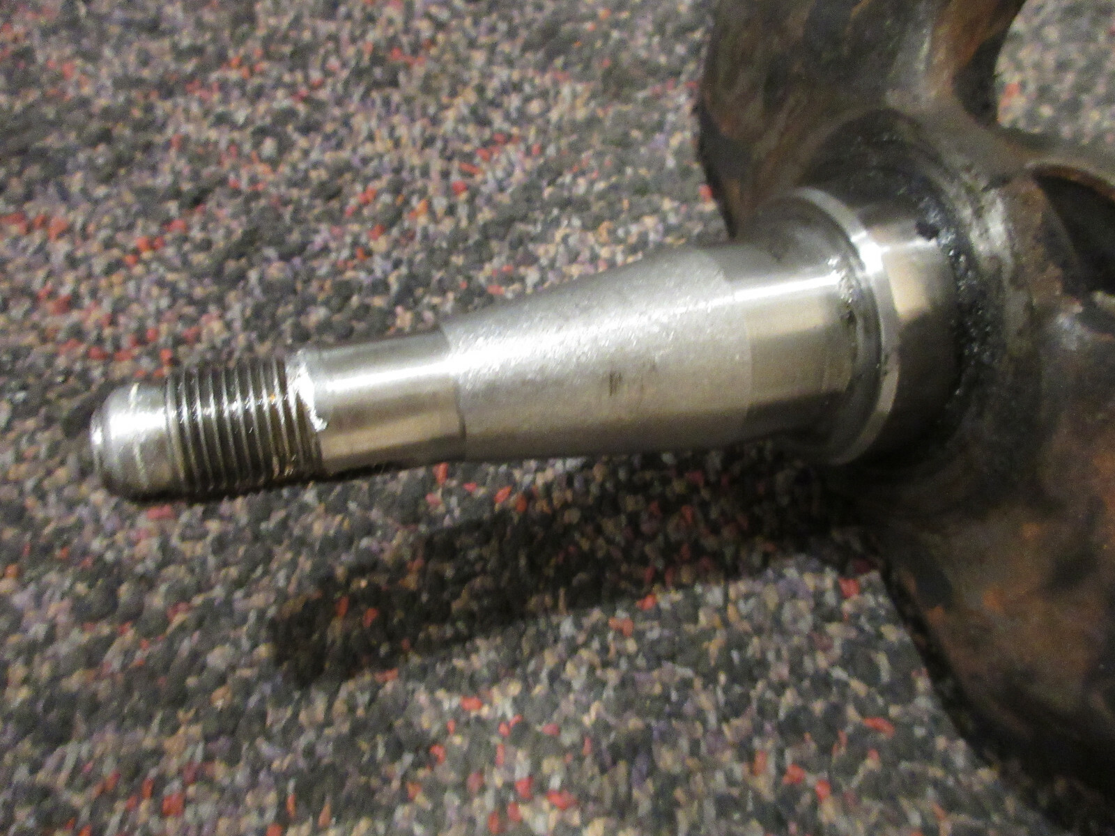 Ferrari 308 - RH Front Stub Axle - P/N 115964