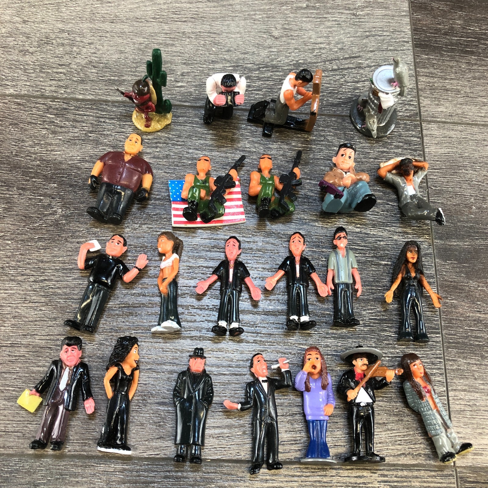 Little 'Lil' Homies Mixed Lot of 22 Figures Vintage Vinyl