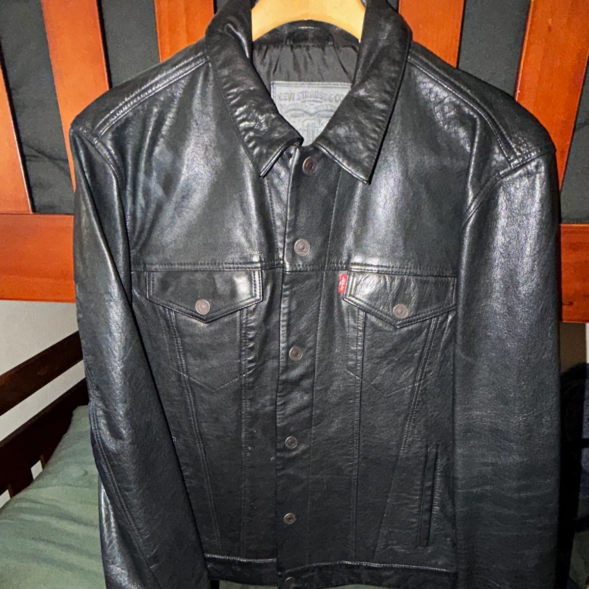 25+ Levi's Trucker Leather Outer Shell Coats, Jackets & Vests for