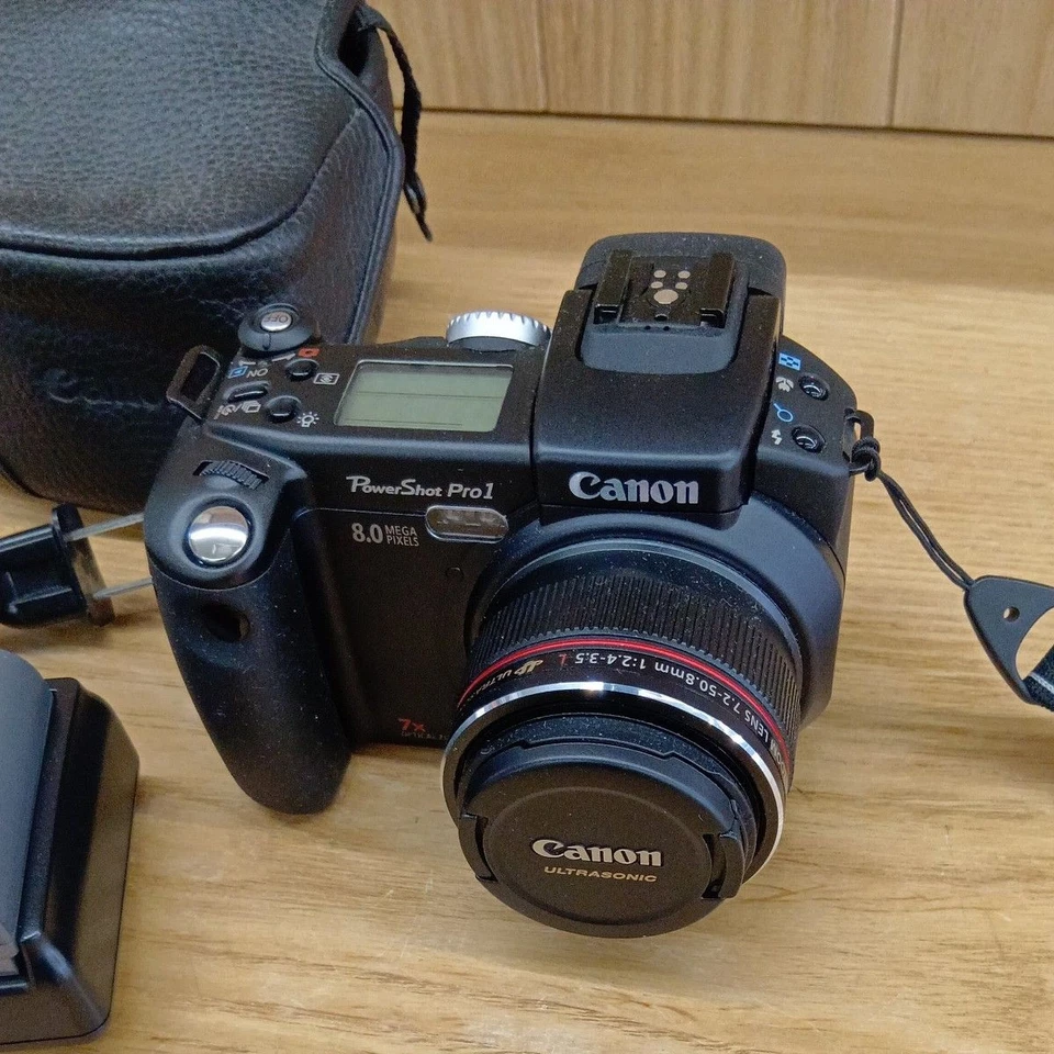 Canon PowerShot Pro1 PC105 Digital Camera 8MP + Charger & Case – Tested Japan - Image 2 of 4