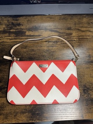 Kate Spade New York Red White Chevron Zigzag Wristlet Clutch Pouch Bag