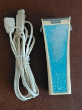 Vintage Lady Remington Model 3M2L Electric Shaver Blue Floral 1960's still works