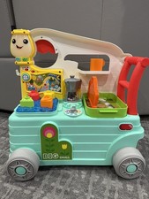 Fisher-Price Laugh & Learn 3 en 1 cámper sobre la marcha andador infantil/centro de actividades