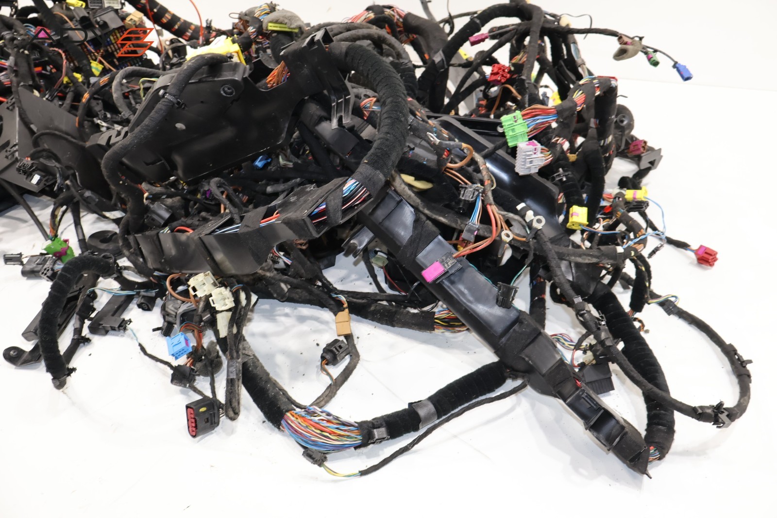 2010 BENTLEY CONTINENTAL MAIN BODY FLOOR WIRE WIRING HARNESS W/ FUSE BOX OEM