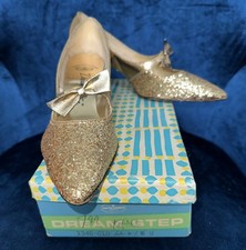 Vintage 60 s Dream Step Shoes Women s 8M Gold Pumps Pointed Toe Glitter Trimmed