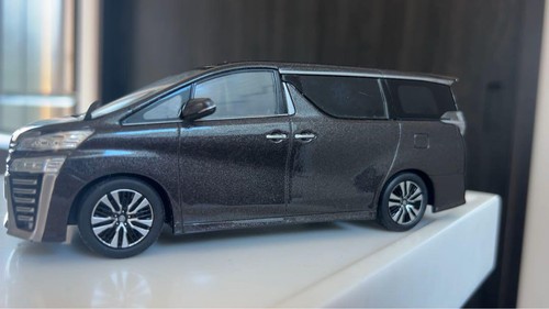 Toyota Vellfire Graphite Metallic #PGDC16 - Picture 3 of 5