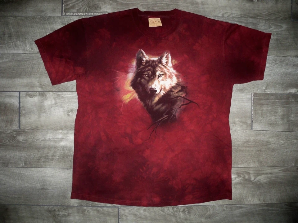 Camiseta The Mountain Wolf Animal David Penfound estampa gráfica GG anos 2000 tingida - Imagem 2 de 4
