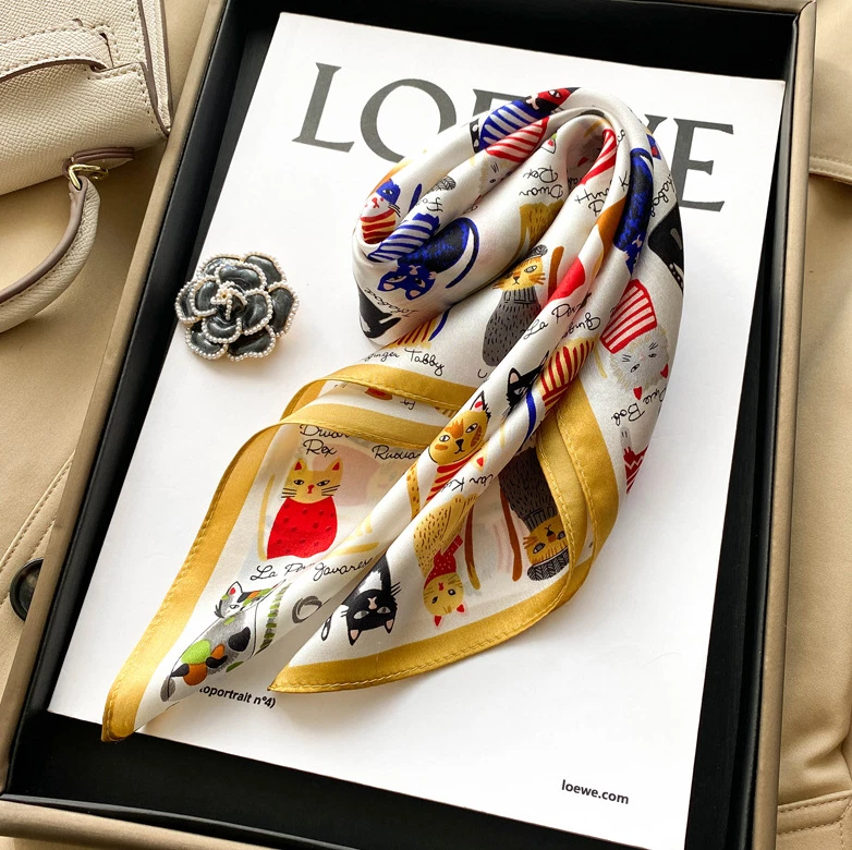 100% Mulberry Silk 20 "Square Scarf Women Neckerchief Wrap Cartoon Cat white - Image 3 of 4