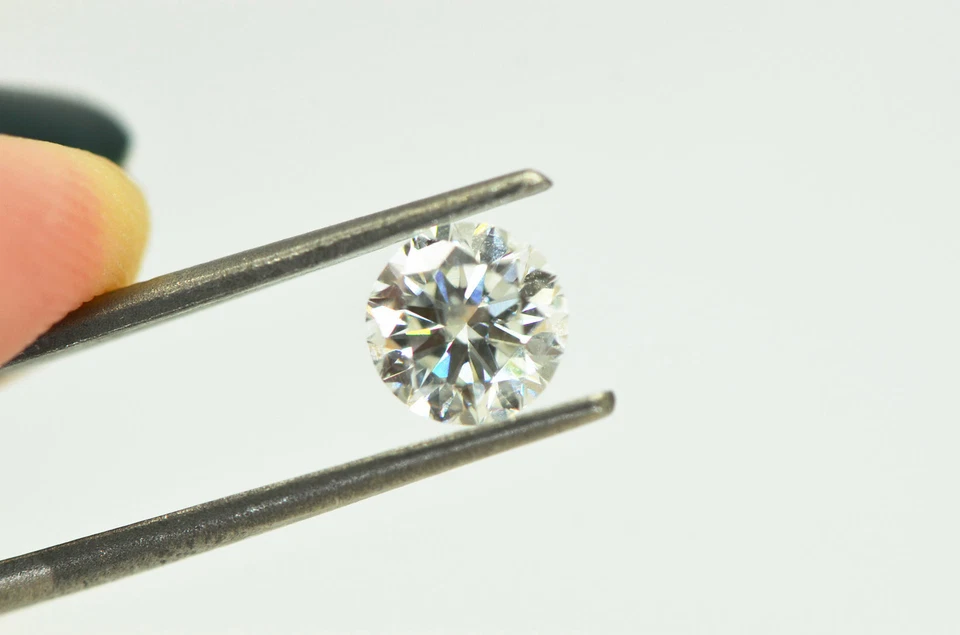 Round Shape Diamond Loose 1.03 Carat White Color F/VS2 Certified Natural Enhance - Image 4 of 4