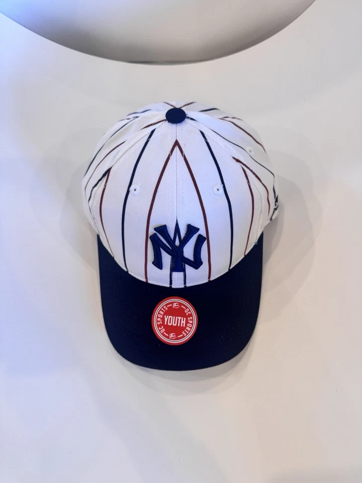 VNTG NY Yankees New York Hat Boys Youth White Blue MLB Pin Stripe Cooperstown - Image 2 of 4