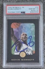 SkyBox Kevin Garnett Basketball Autographed Sports Trading Cards