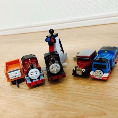 Tomy Capsule Plarail Black James Thomas Bus Arthur Scruffy Point Rails Set