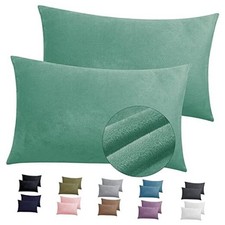 2 Pack Zippered Velvet Pillowcases, Super Soft and Cozy Luxury Queen Green