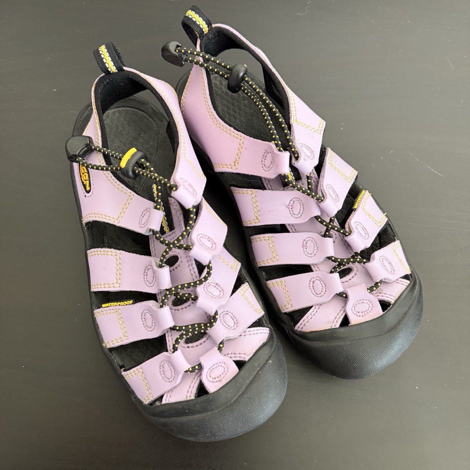 Sandali sportivi Keen Newport viola chiaro taglia 4 acqua escursionismo outdoor cinturini