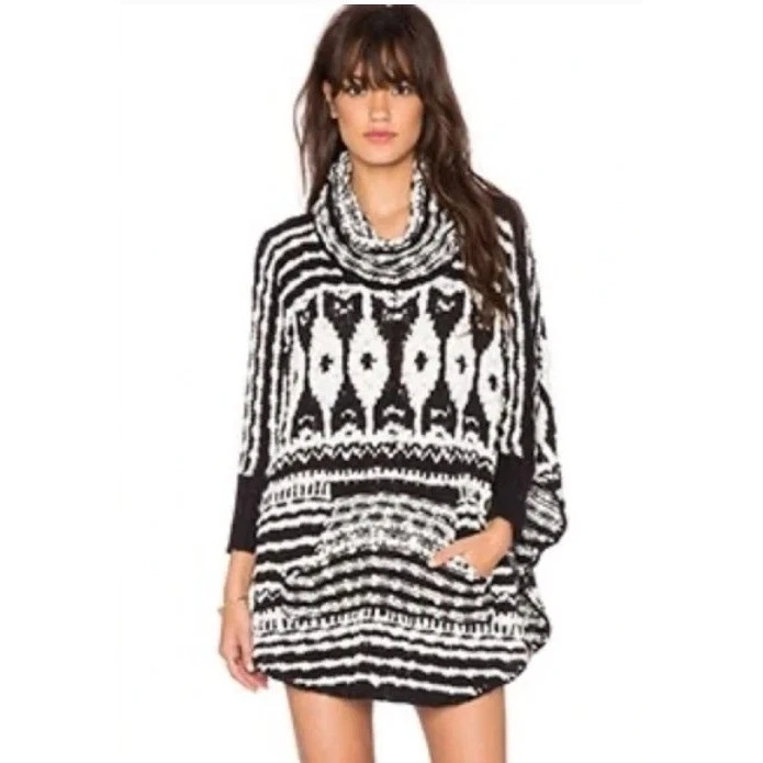 Free People Rosie Lee Poncho Oversized Sweater Chunky Knit Cowl Neck Boho XS