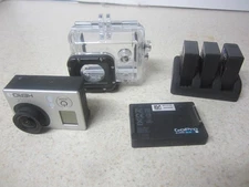 GOPRO WATERPROOF CASE WITH HERO 3  CHDHE-301 CAMERA  BATTERIES CHARGER