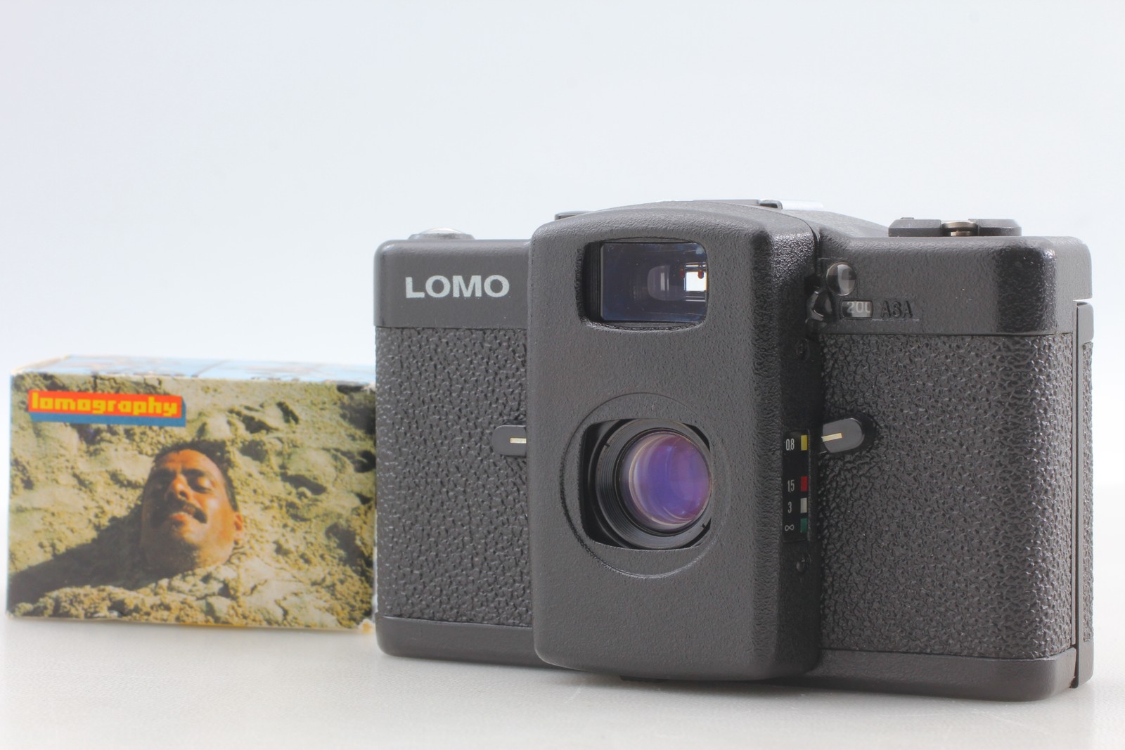 [MINT w/ Film] LOMO LC-A Point & Shoot 35mm Film Camera 32mm f2.8 From JAPAN