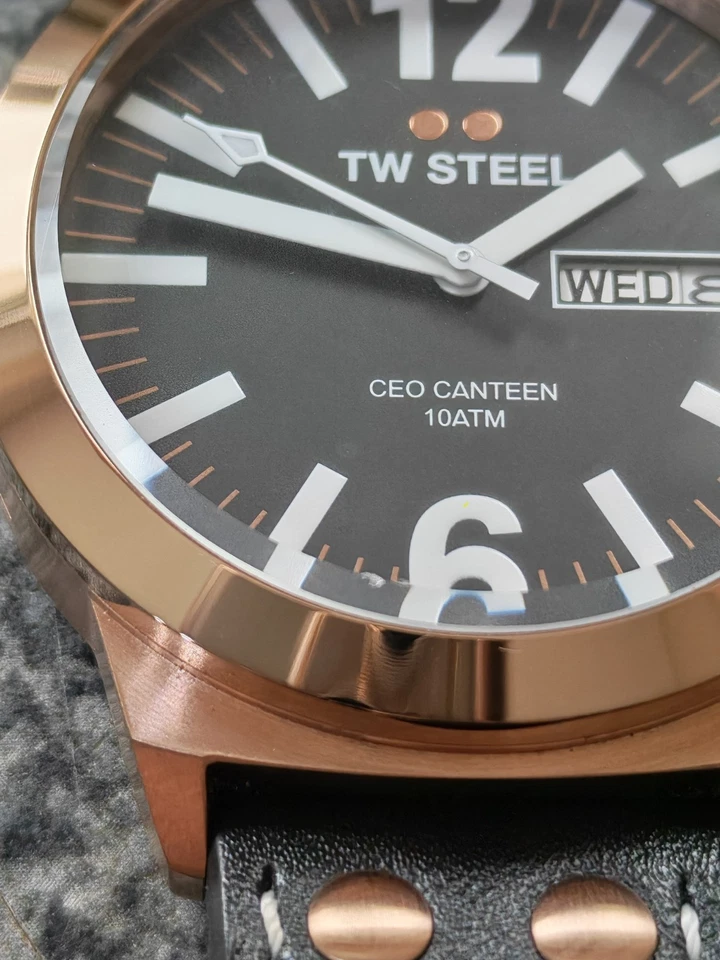 TW Steel CE1021B Rose Gold Men's Watch - Image 3 of 4