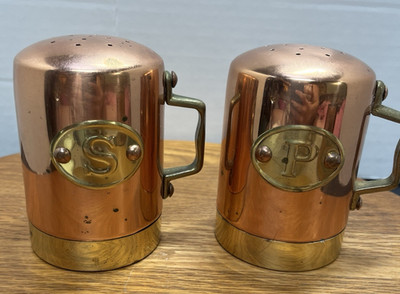 Vtg O.D.I. Old Dutch International Copper Brass Stovetop Salt & Pepper Shakers