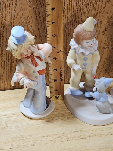 Goebel Porcelain Little Clowns Figurine AMERIKIDS Collection Signed 1984 Vintage - Picture 9 of 13